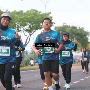 Runner Photo 4384375