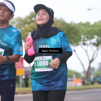 Runner Photo 4384381