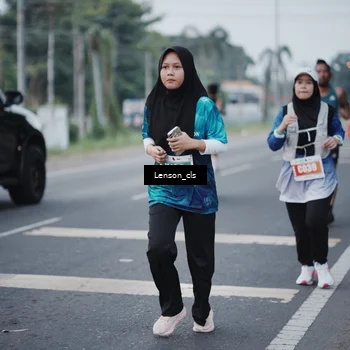 Runner Photo 4384389
