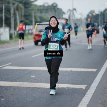 Runner Photo 4384391