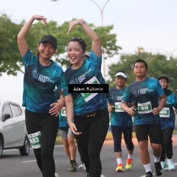 Runner Photo 4384406