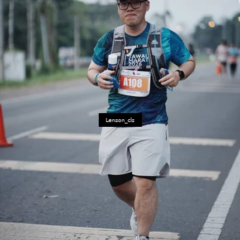 Runner Photo 4384412