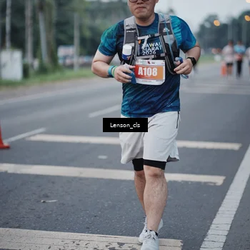 Runner Photo 4384420