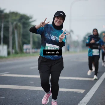 Runner Photo 4384450