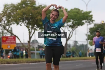 Runner Photo 4384460