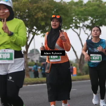 Runner Photo 4384461