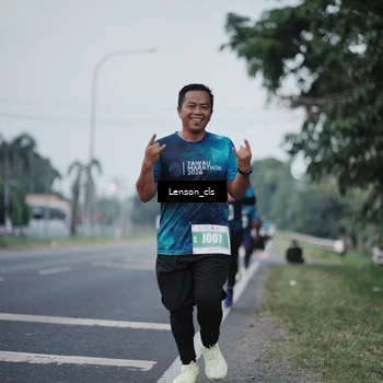 Runner Photo 4384481