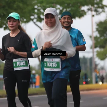 Runner Photo 4384493