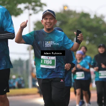 Runner Photo 4384505