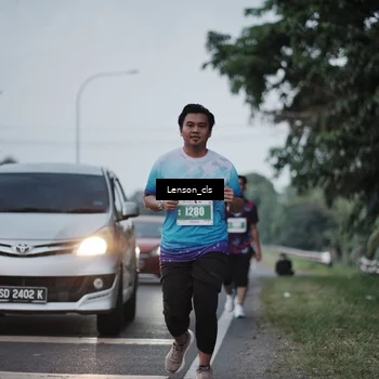 Runner Photo 4384510