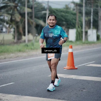 Runner Photo 4384521