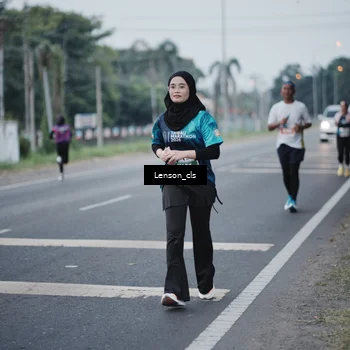 Runner Photo 4384527