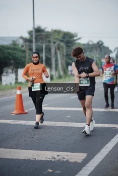 Runner Photo 4384539