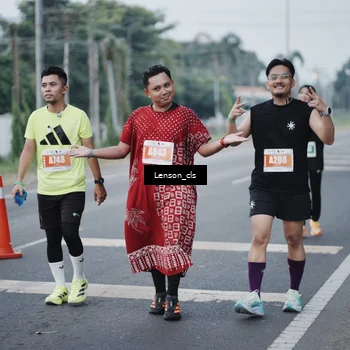 Runner Photo 4384546