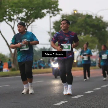 Runner Photo 4384547