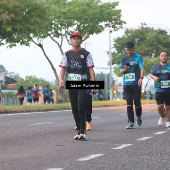 Runner Photo 4384553