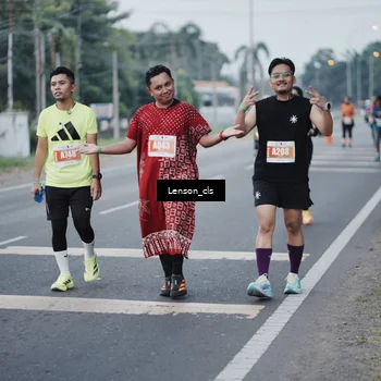 Runner Photo 4384554
