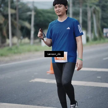 Runner Photo 4384565
