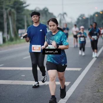 Runner Photo 4384567