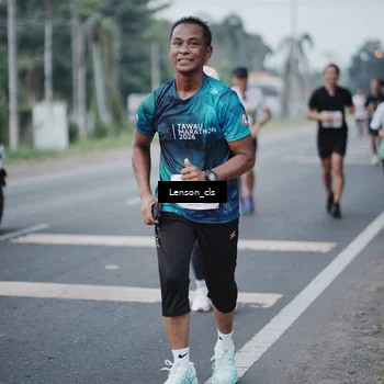 Runner Photo 4384568