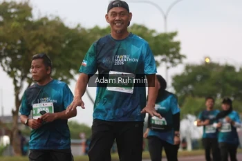 Runner Photo 4384574