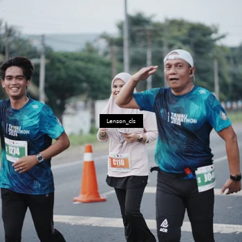 Runner Photo 4384578