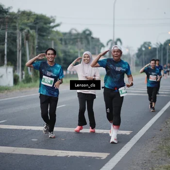 Runner Photo 4384593