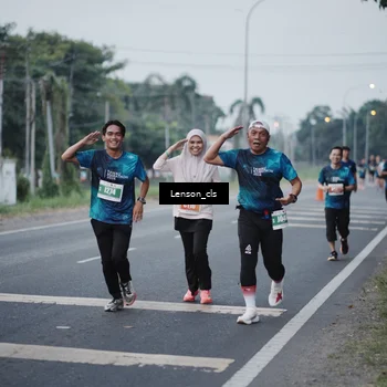 Runner Photo 4384600