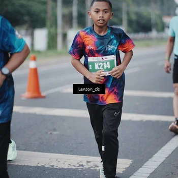 Runner Photo 4384620