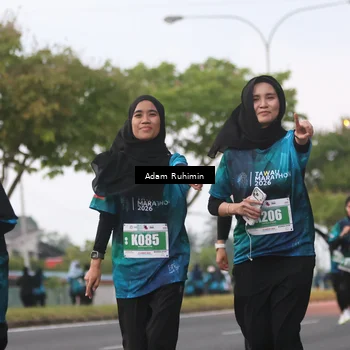 Runner Photo 4384621