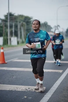 Runner Photo 4384625