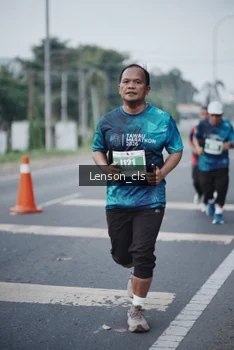 Runner Photo 4384632