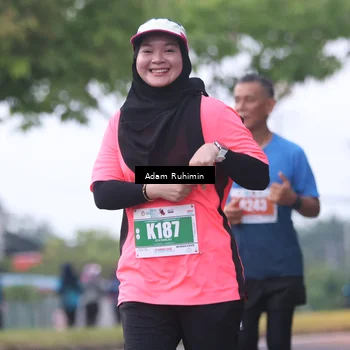 Runner Photo 4384681