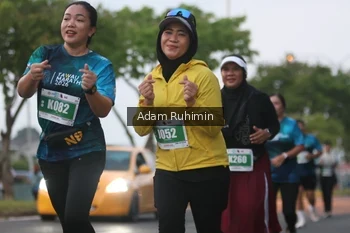 Runner Photo 4384697