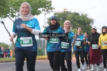 Runner Photo 4384701