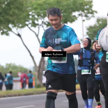 Runner Photo 4384716