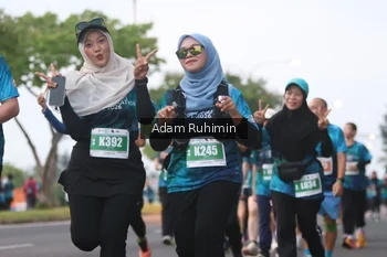 Runner Photo 4384726