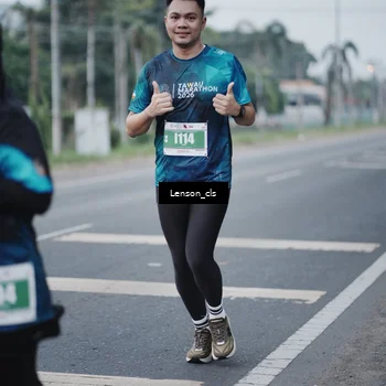 Runner Photo 4384730