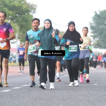 Runner Photo 4384737