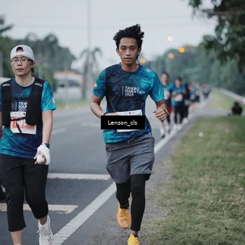 Runner Photo 4384739