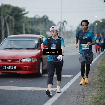 Runner Photo 4384743