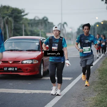 Runner Photo 4384744