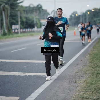 Runner Photo 4384748