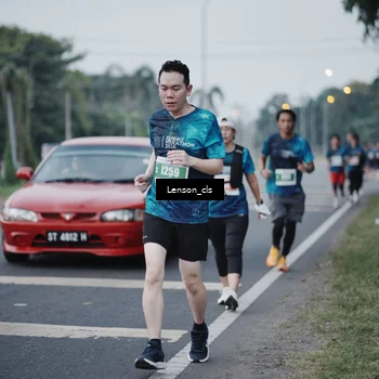 Runner Photo 4384749