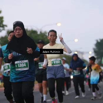 Runner Photo 4384759