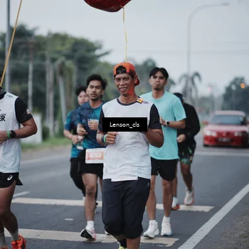 Runner Photo 4384766