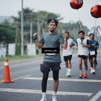 Runner Photo 4384777