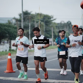 Runner Photo 4384780