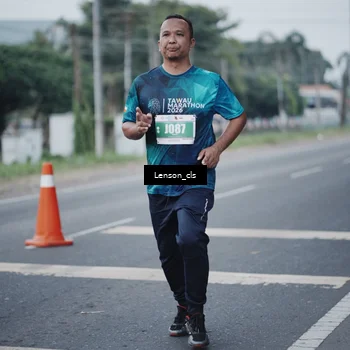 Runner Photo 4384782