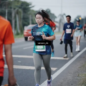 Runner Photo 4384817